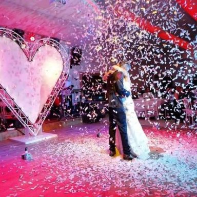 #elegantdjsweddingandmore #weddingheart